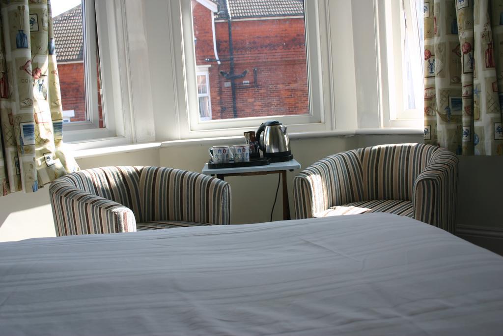 Cambridge House Guest House Eastbourne Cameră foto