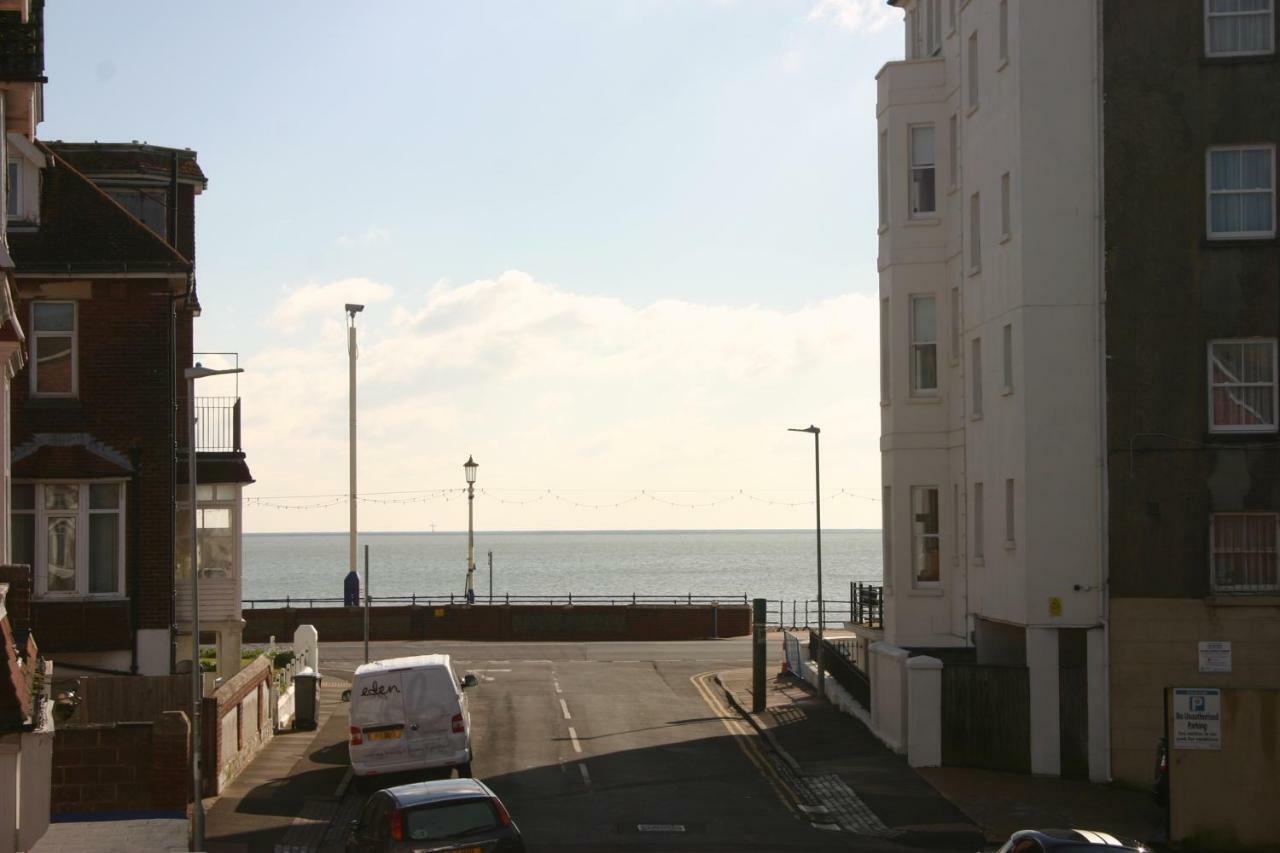 Cambridge House Guest House Eastbourne Cameră foto